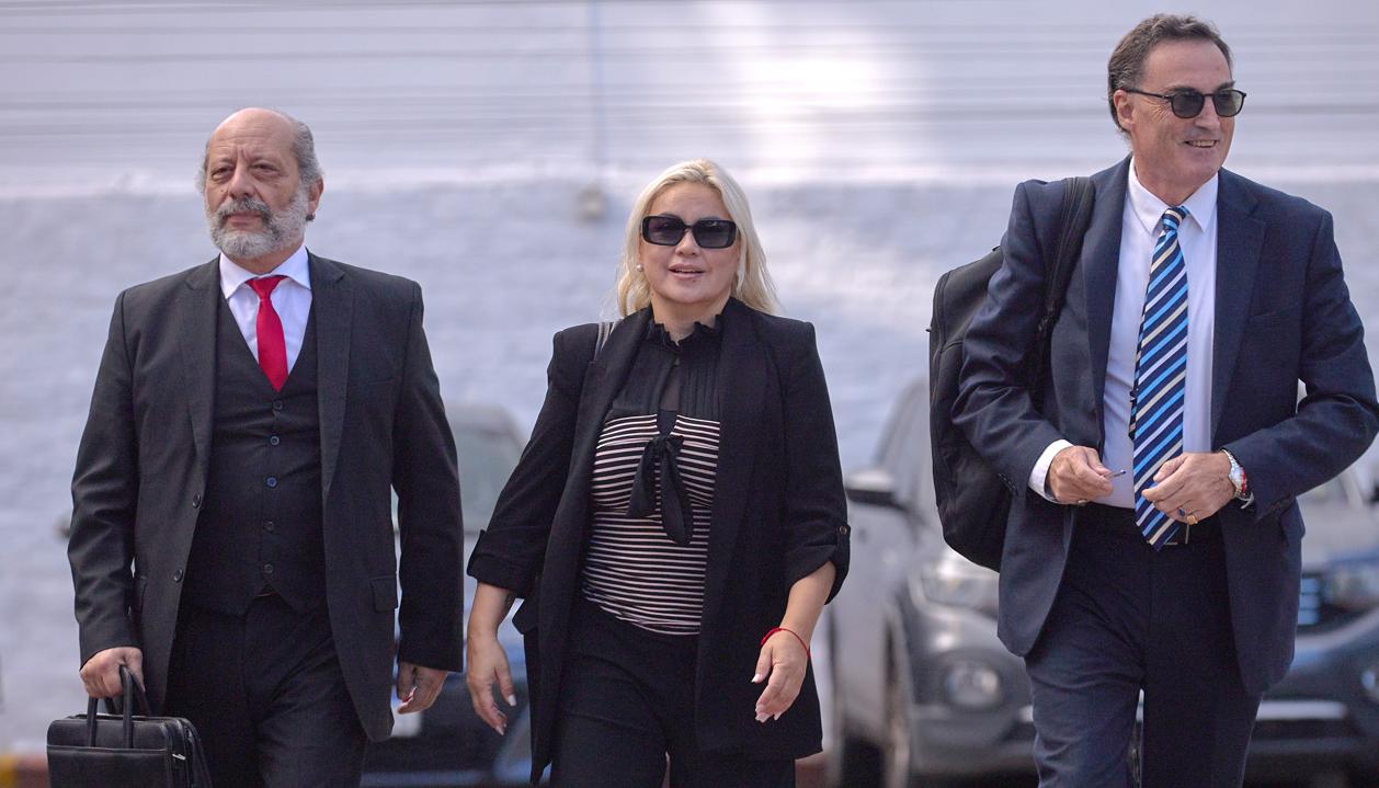 Verónica Ojeda, expareja de Diego Maradona, a su llegada al tribunal de San Isidro.