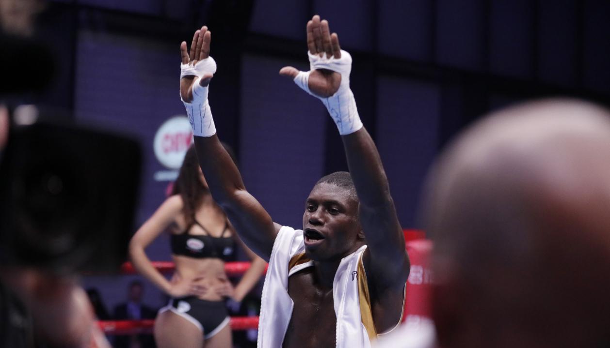 Yuberjen Martínez, boxeador colombiano. 