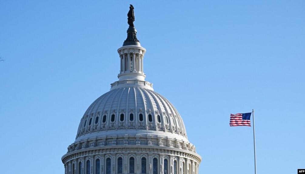 Reaviva el diálogo sobre casos de acoso en el congreso de Estados Unidos.