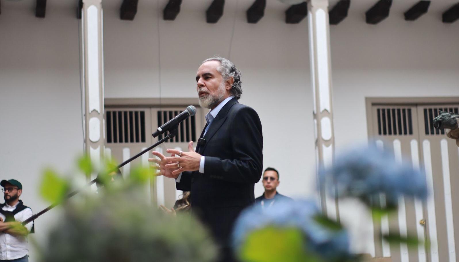 Armando Benedetti, ministerio del Interior.