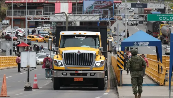 Ecuador presenta dos recursos de reconsideración a la CAN por aranceles a Colombia