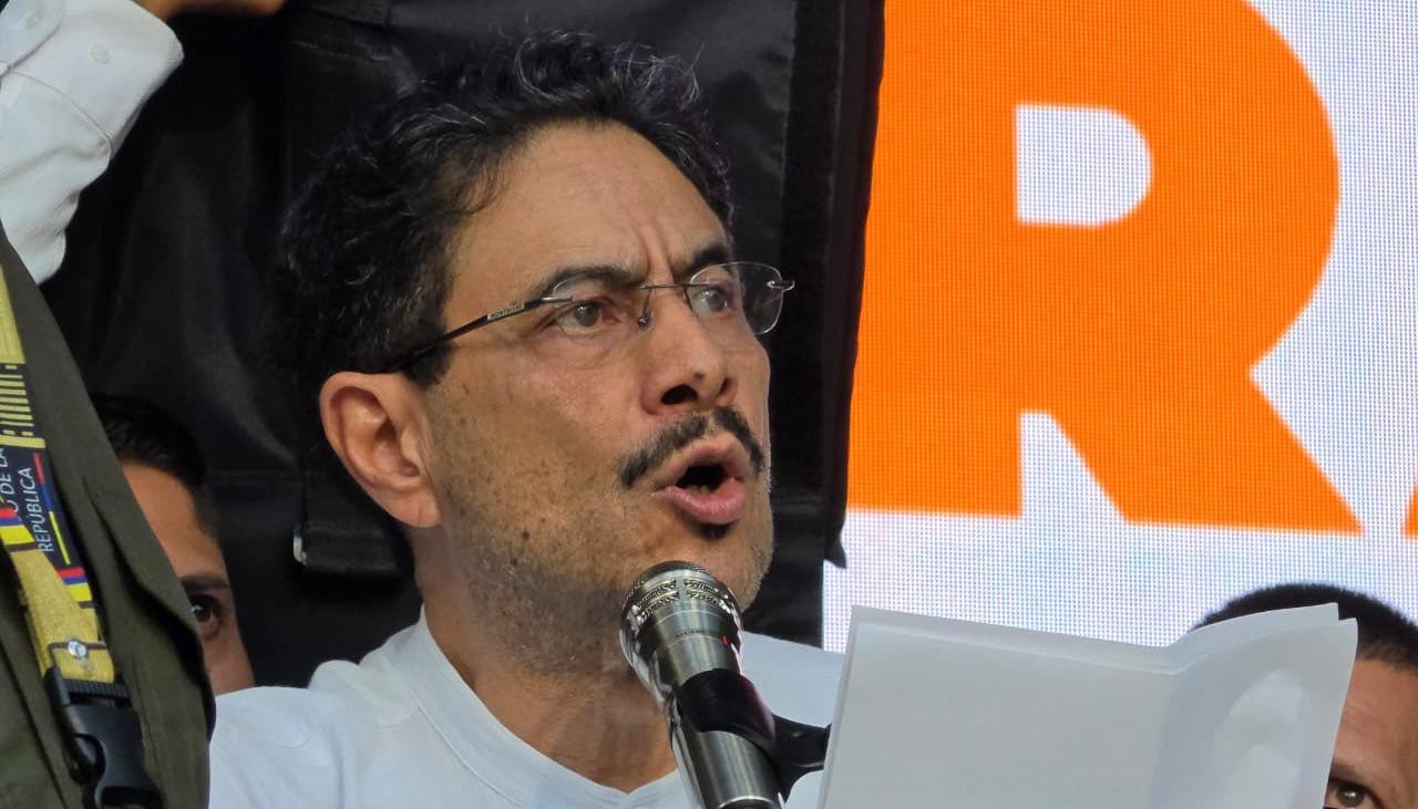 El candidato presidencial Iván Cepeda.