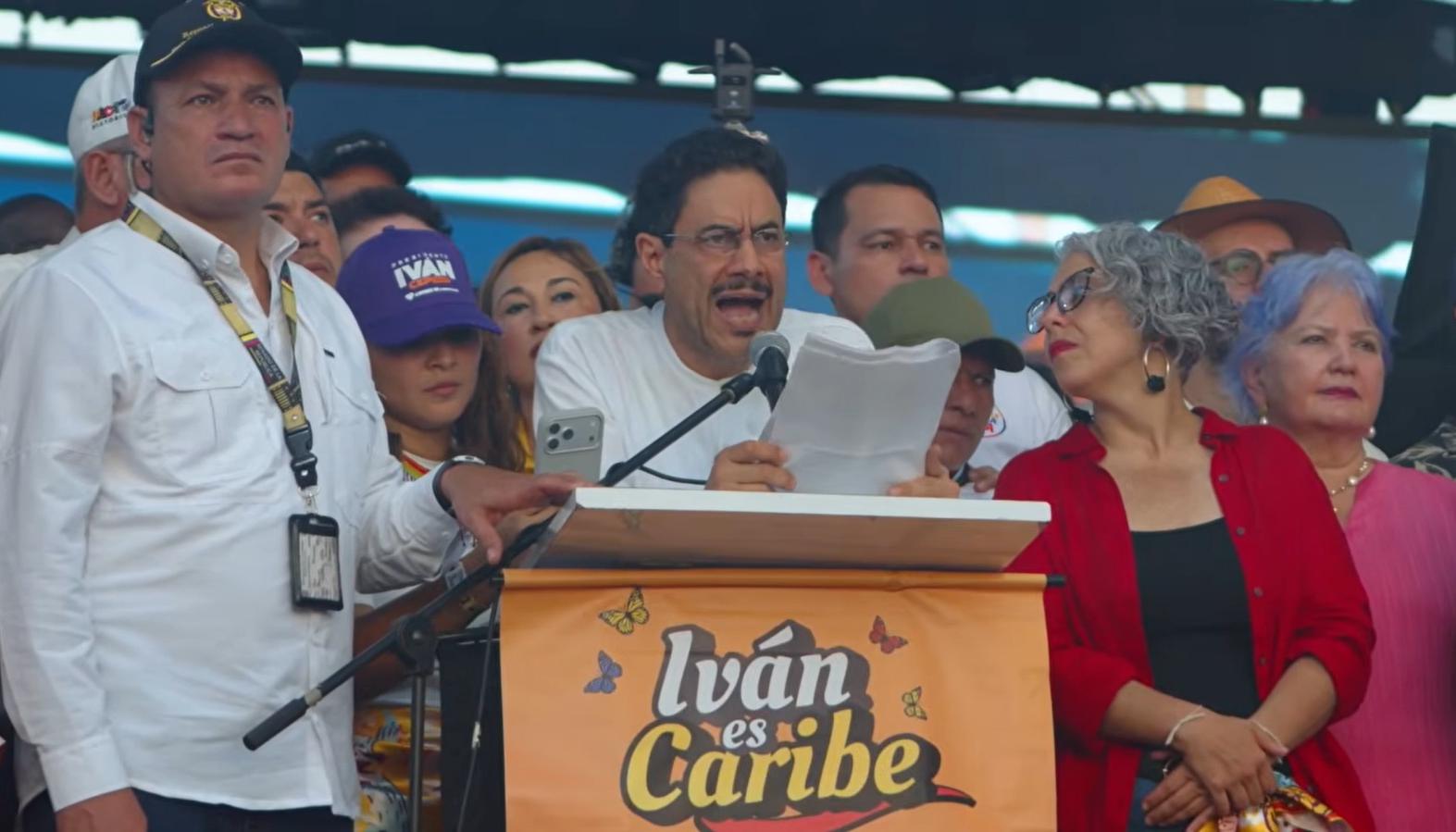 El candidato presidencial Iván Cepeda.