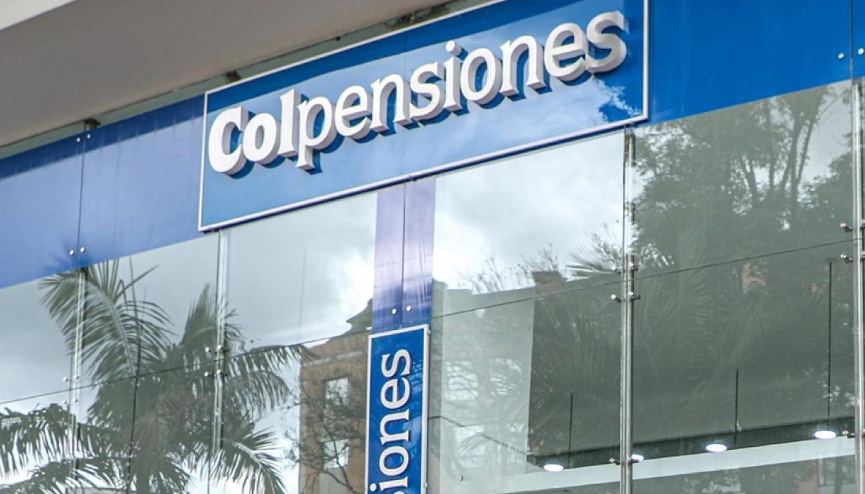 Fachada de una sucursal de Colpensiones. 