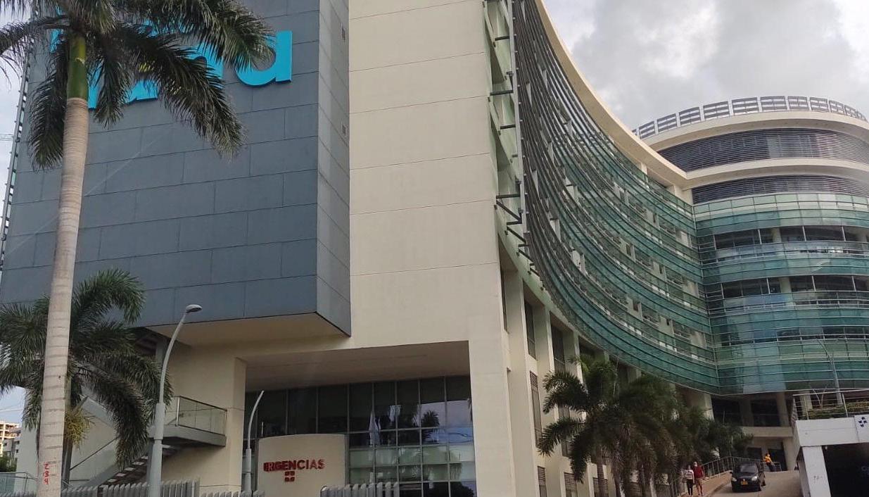 El hombre herido fue trasladado a la Clínica Portoazul.