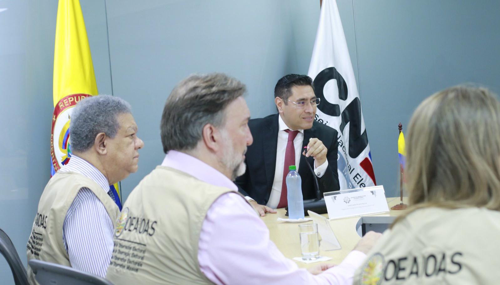 El magistrado Cristian Quiroz, presidente del CNE.