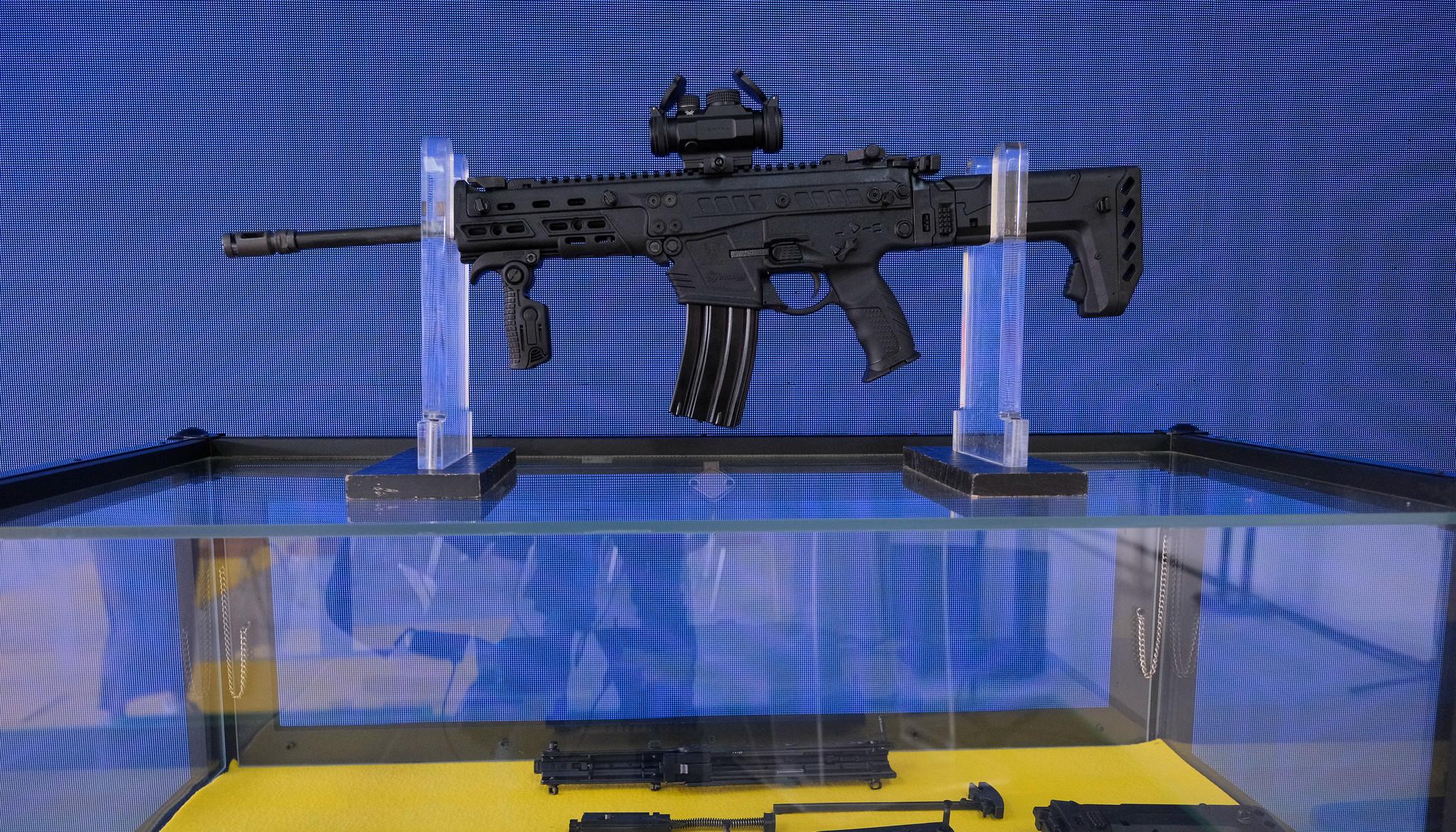 Fusil Jaguar. 