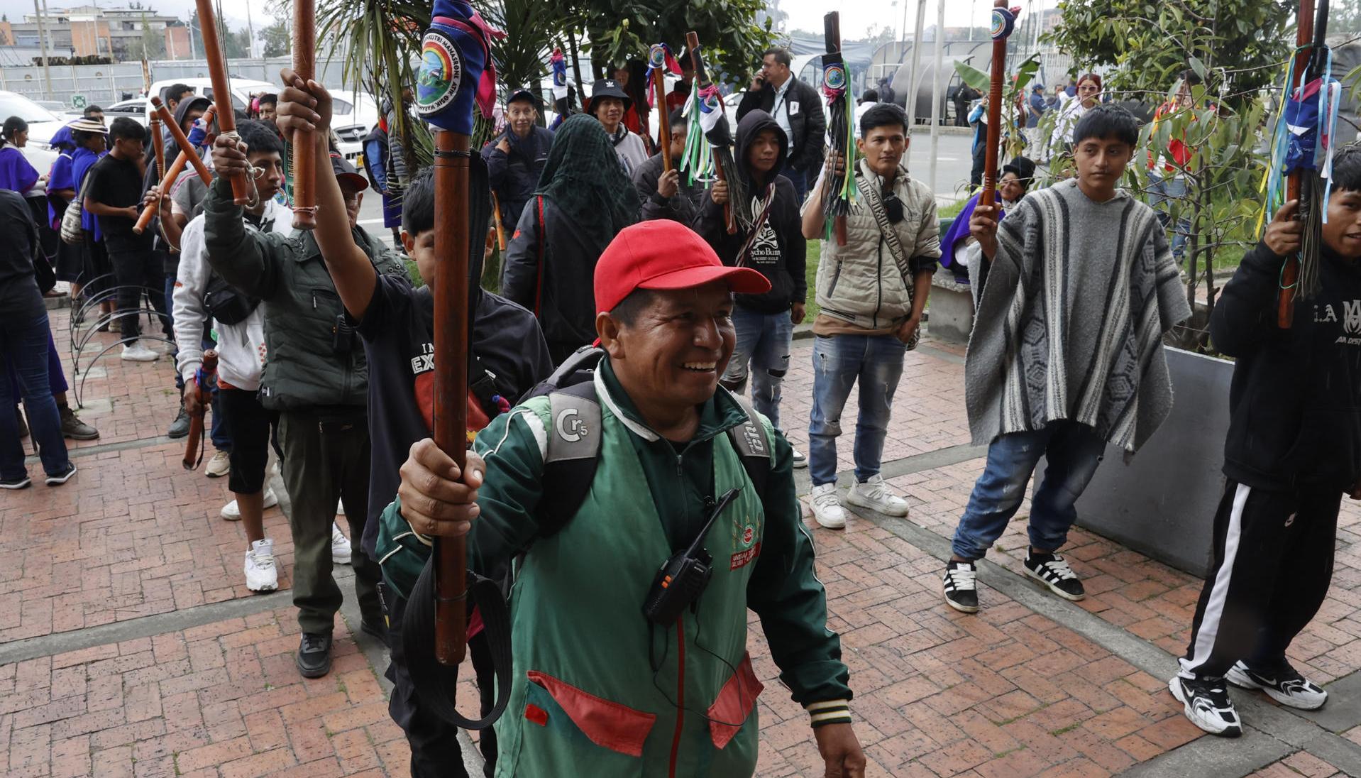 Indígenas que protestaron este lunes en Bogotá. 