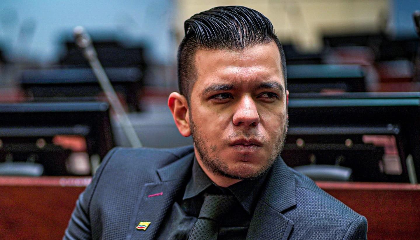 Jota Pe Hernández.