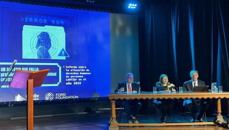 Presentación del informe “Un sistema que falla: prejuicio, violencia e impunidad contra personas LGBTIQ+”.