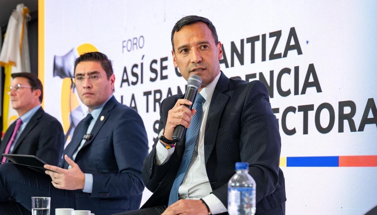 Pedro Sánchez, ministro de Defensa.