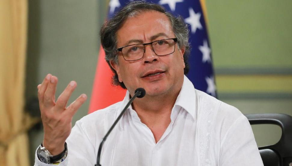 Presidente Gustavo Petro rechazó la decisión del Gobierno de Bolivia de sacar a la embajadora Elizabeth García.