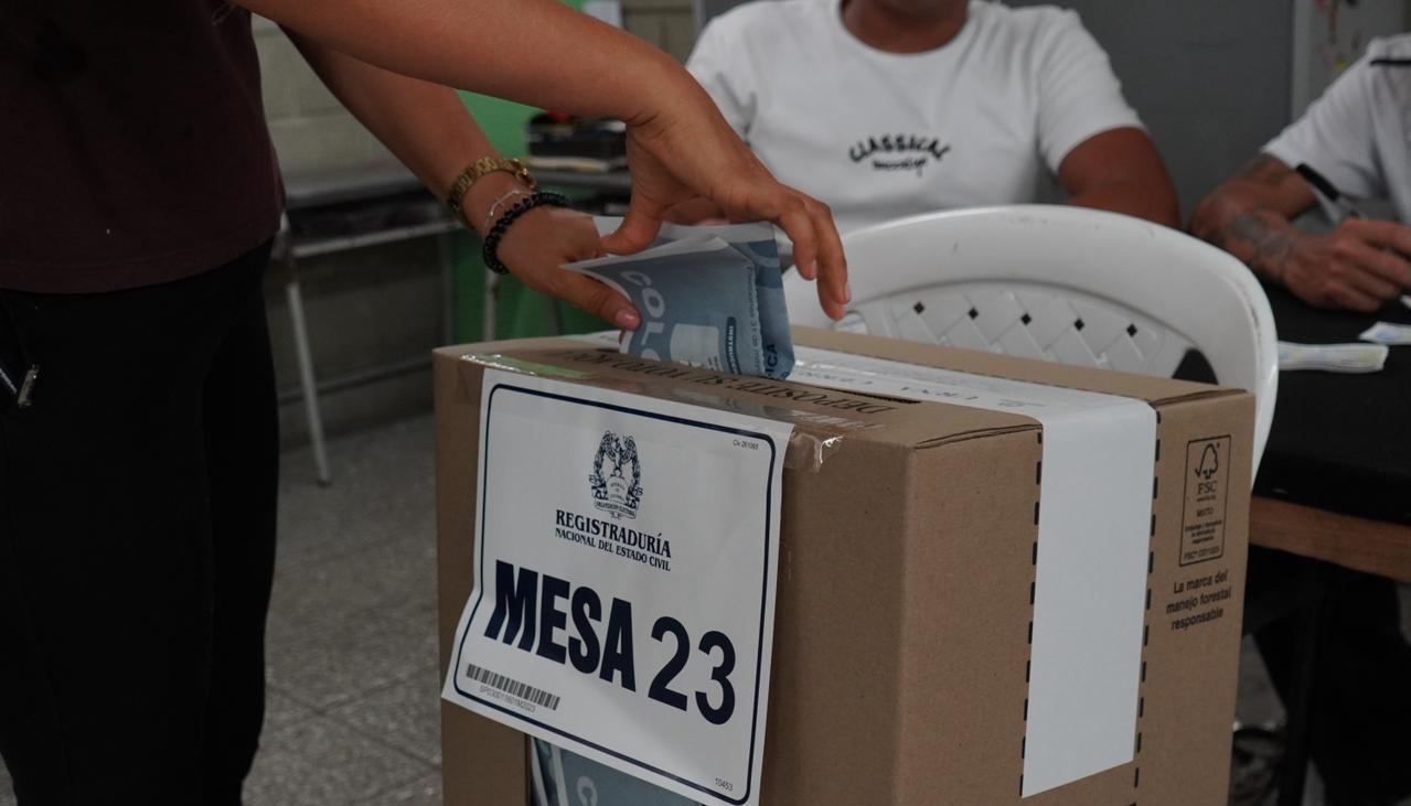 Mesa de votación en Barranquilla.
