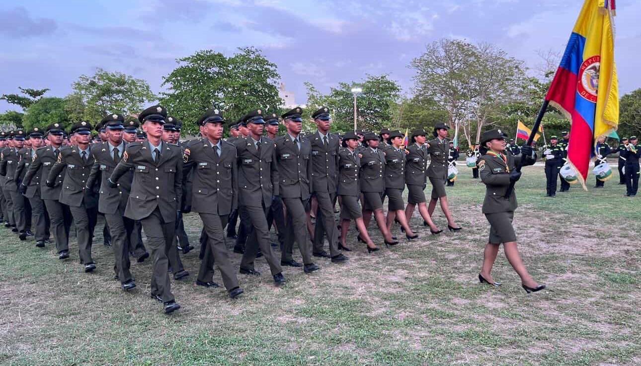 232 nuevos policías reforzarán la seguridad en Colombia 