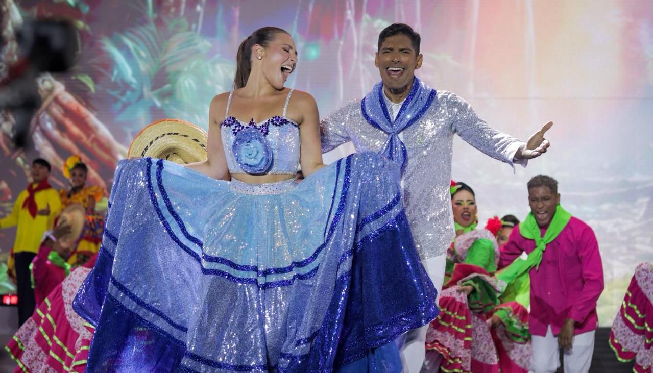 La reina del Carnaval, Michelle Char, participará en la muestra artística. 