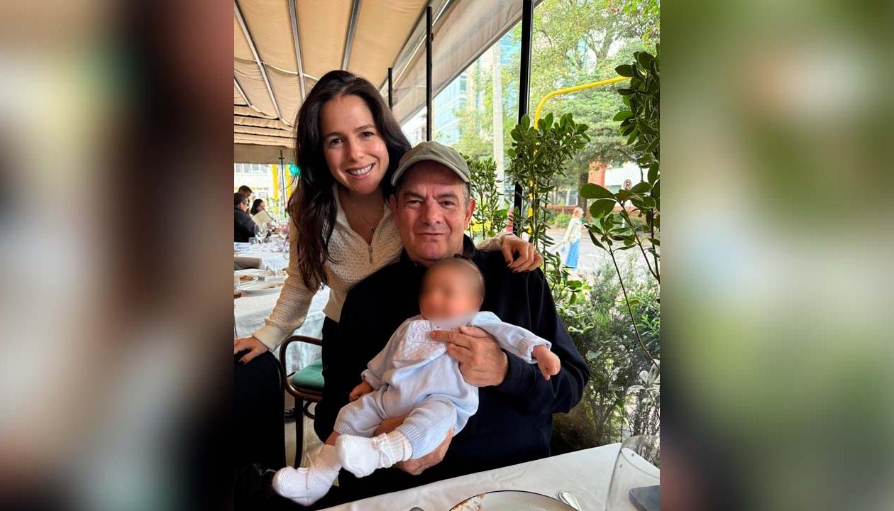 Clemencia junto a su padre Germán Vargas Lleras. 