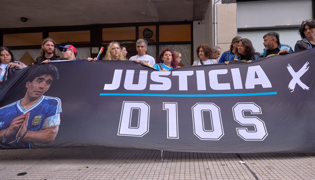 El juicio por la muerte de Maradona se desarrolla en el tribunal de San Isidro.