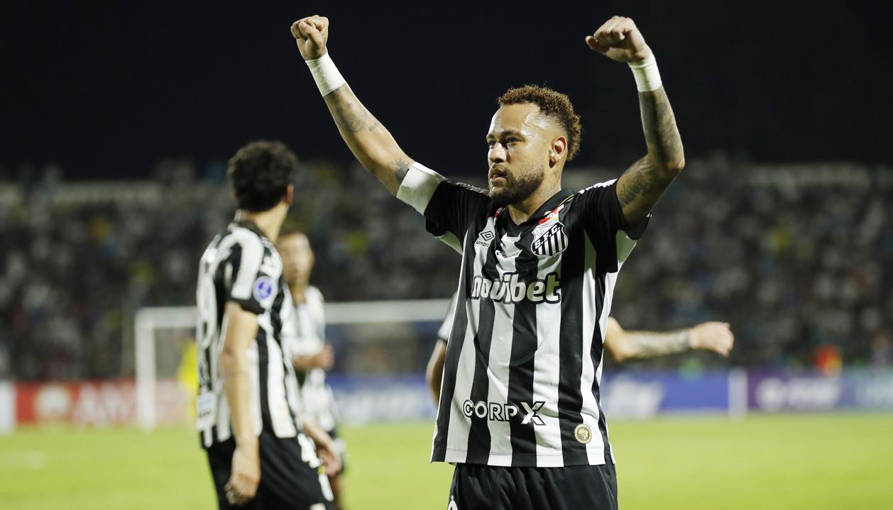 Neymar marcó el martes el gol del Santos ante Recoleta. 