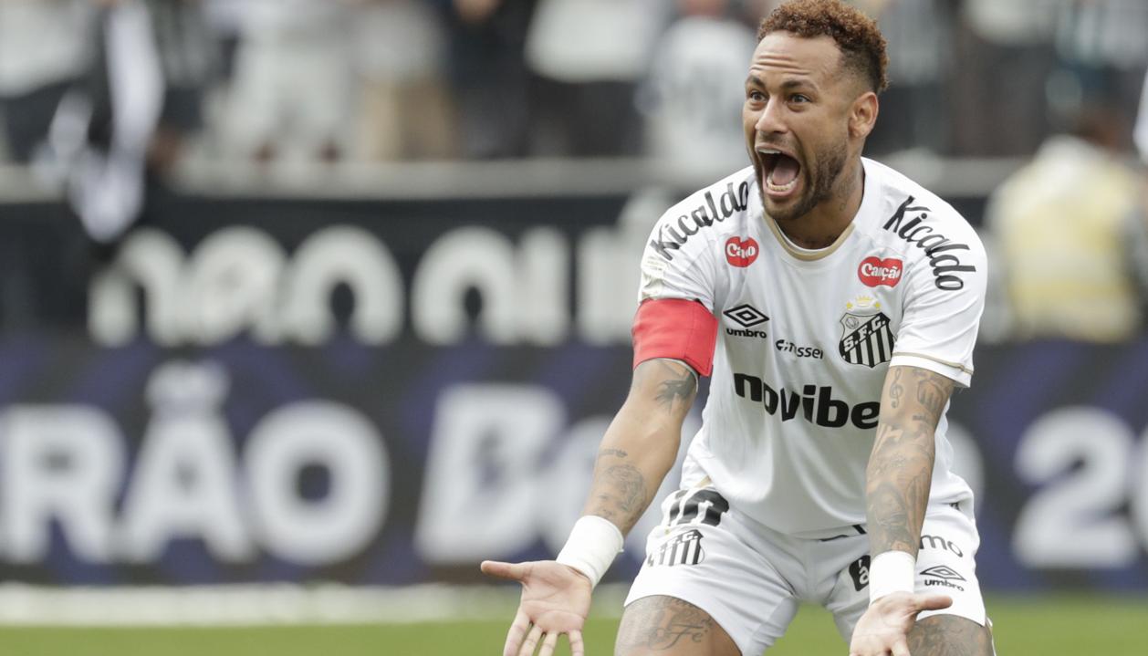 Neymar, delantero del Santos y de la selección brasileña. 