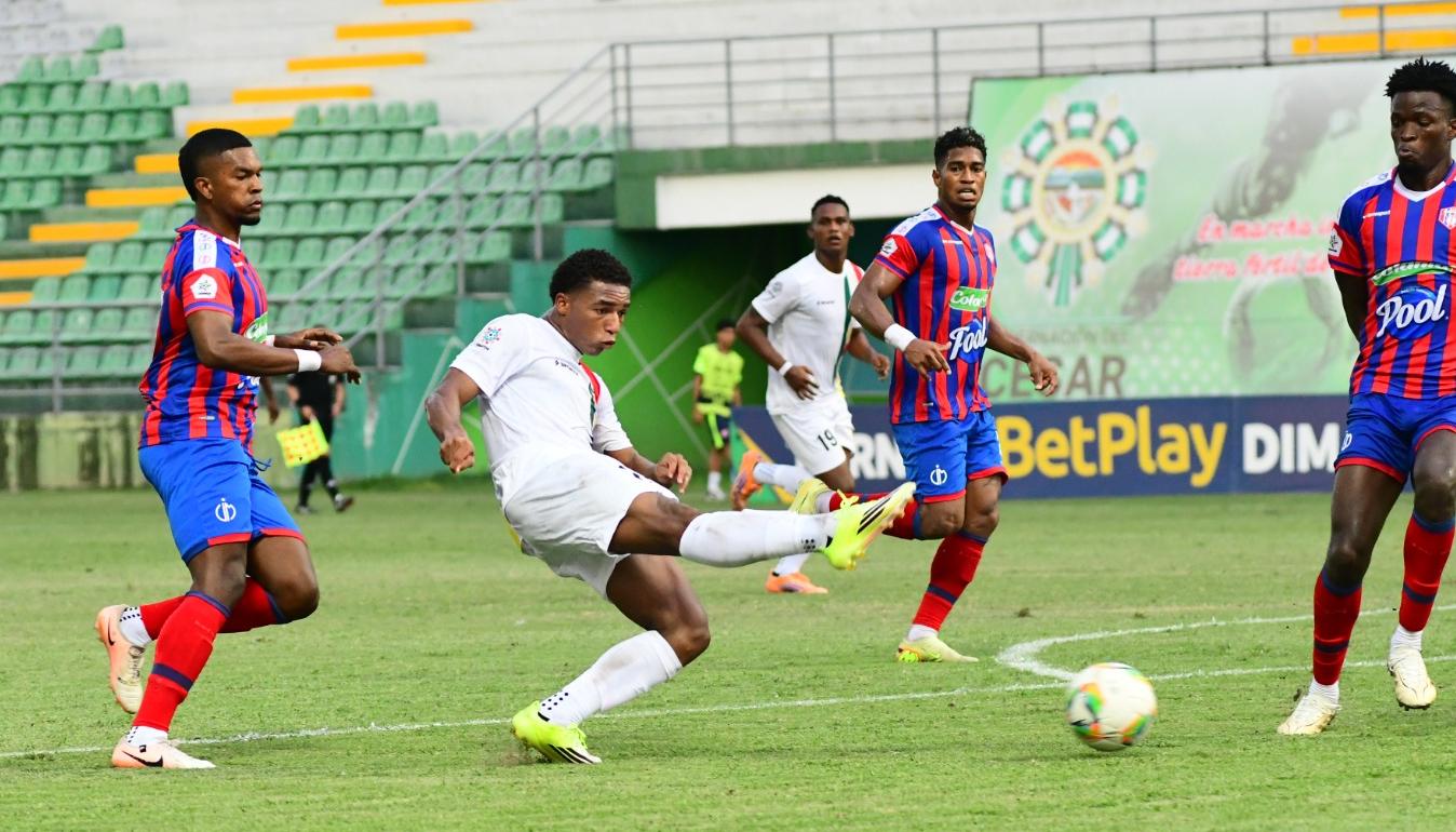 Ataque del Barranquilla FC hacia la portería del Unión Magdalena. 