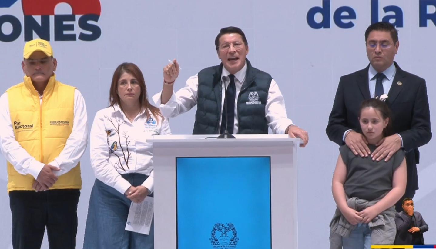 Registrador Nacional Hernán Penagos. 