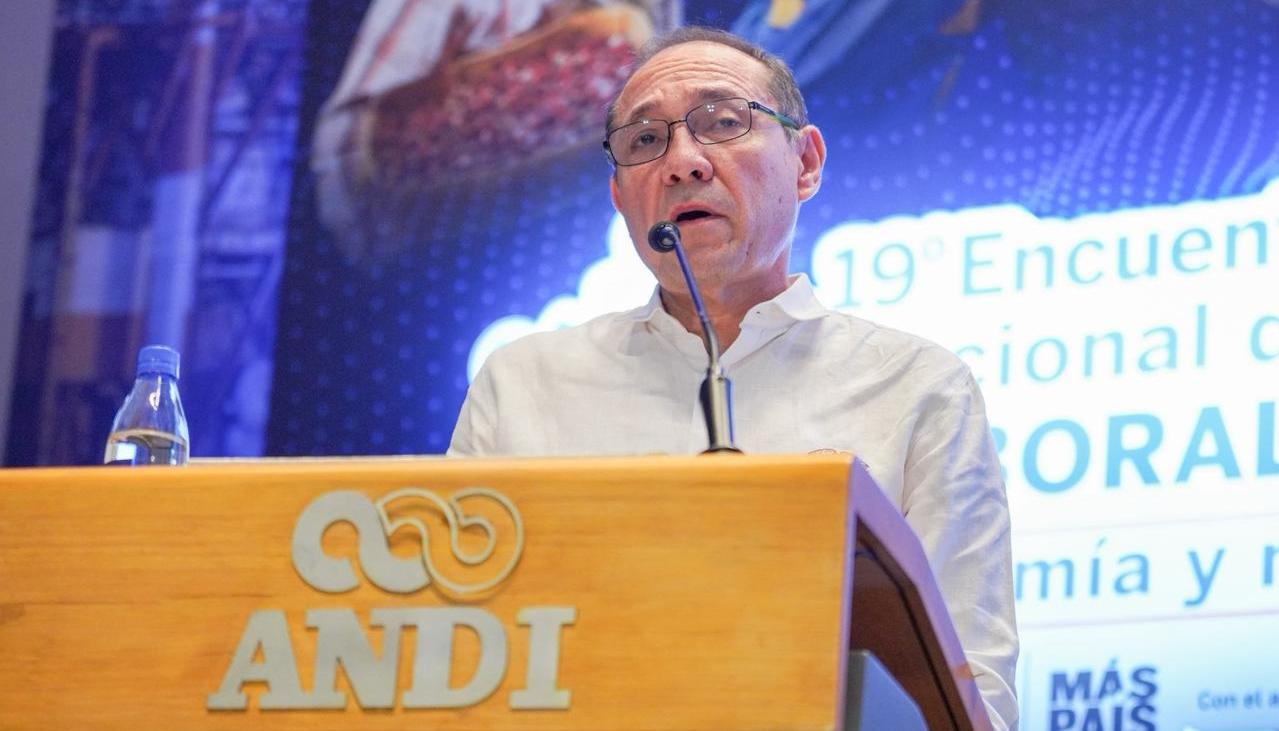 El ministro de Trabajo, Antonio Sanguino.