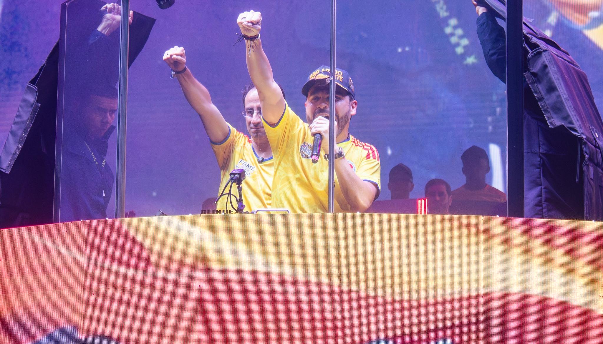 Los candidatos José Manuel Restrepo y Abelardo De La Espriella, ganadores el pasado domingo.