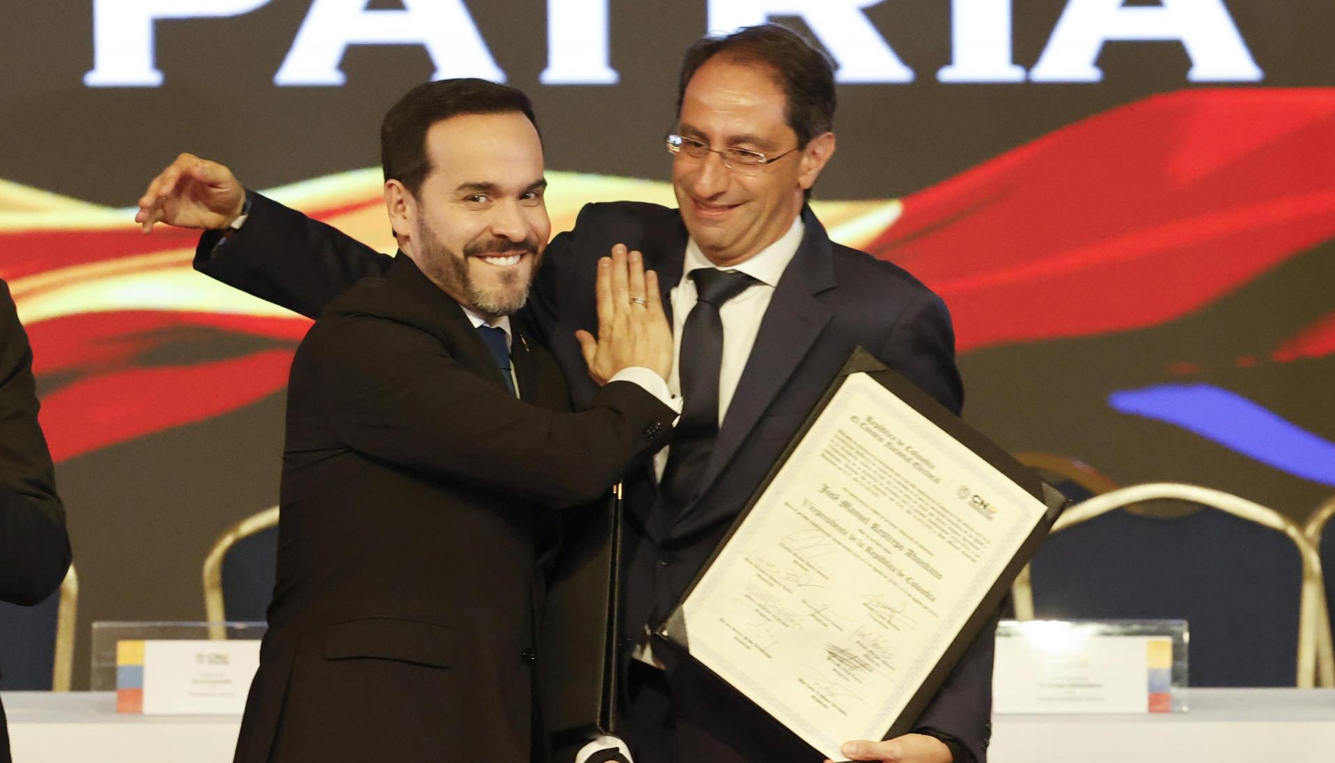 Abelardo De La Espriella y el vicepresidente José Manuel Restrepo.