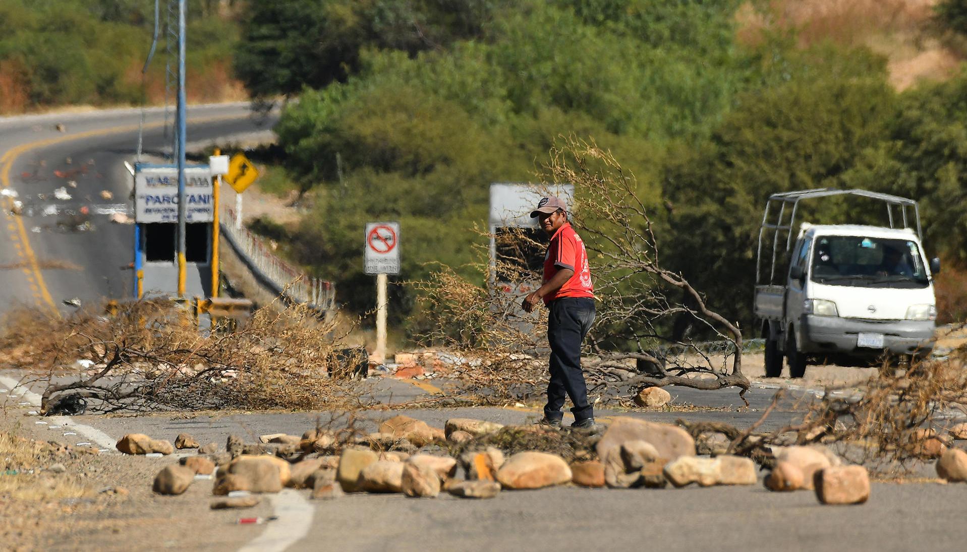 Bloqueos en Bolivia dejan a diez personas fallecidas