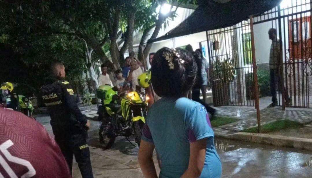 Casa que sufrió el atentado.