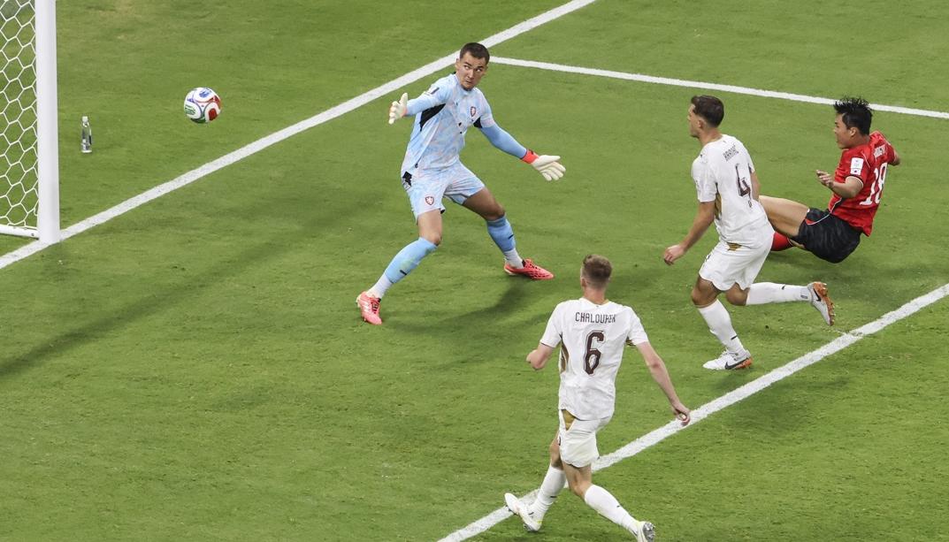 Momento del gol del triunfo de Corea del Sur.