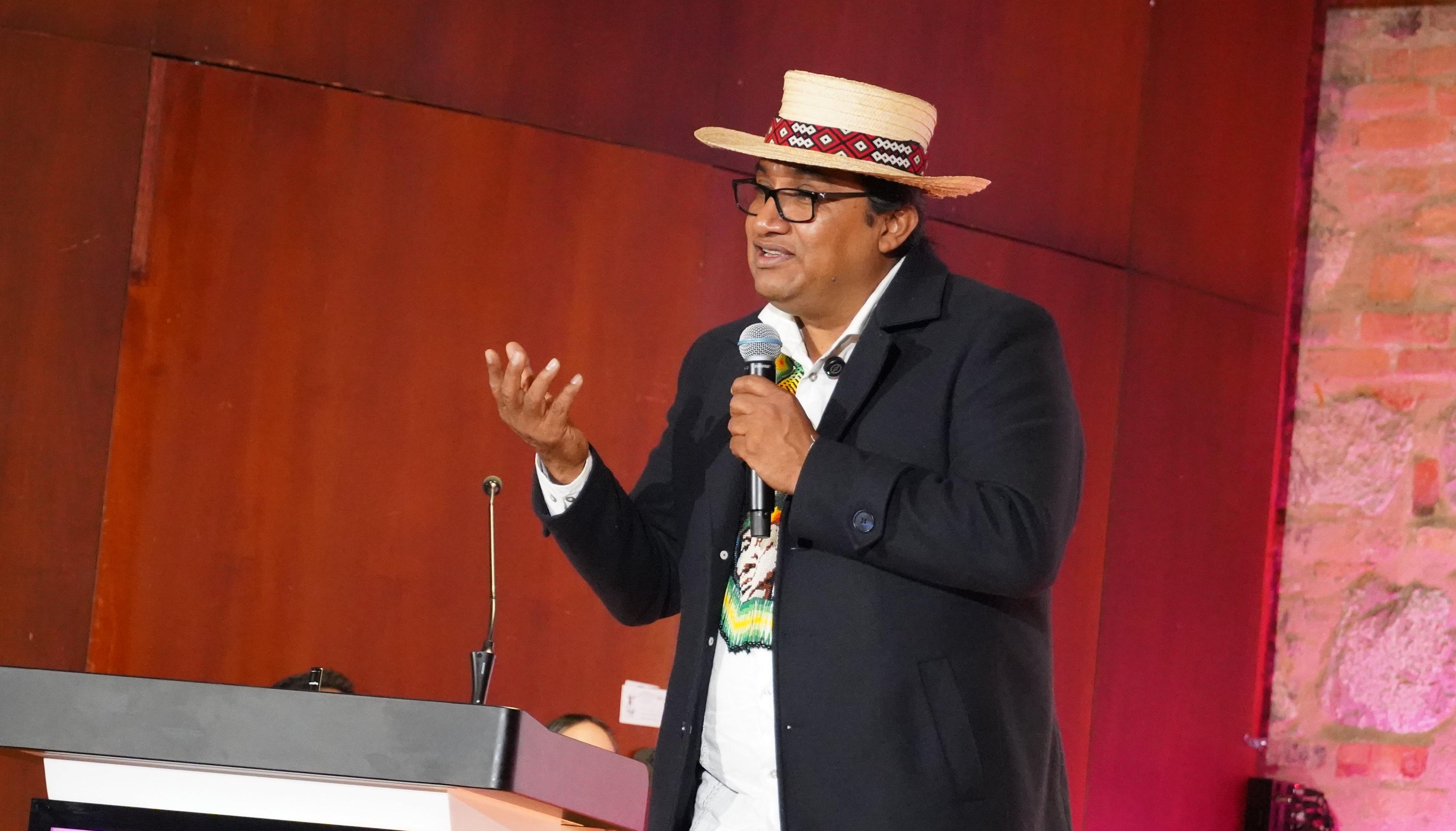  Luis Alfredo Acosta Zapata, ministro de la Igualdad.