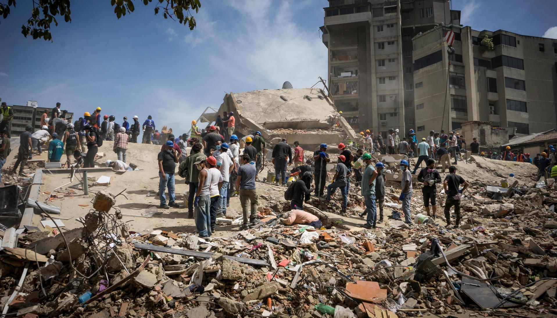 Muchos edificios colapsaron ante la magnitud de los dos terremotos. 