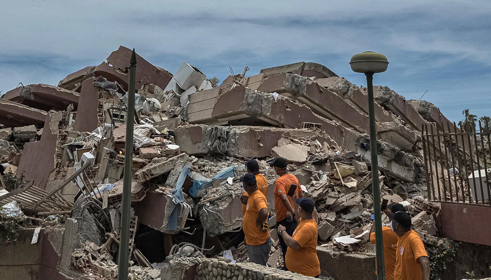 Escombros y labores de rescate