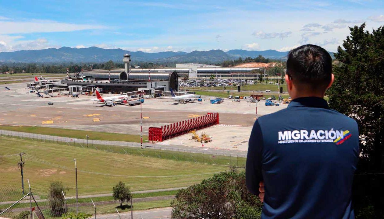 Migración Colombia.