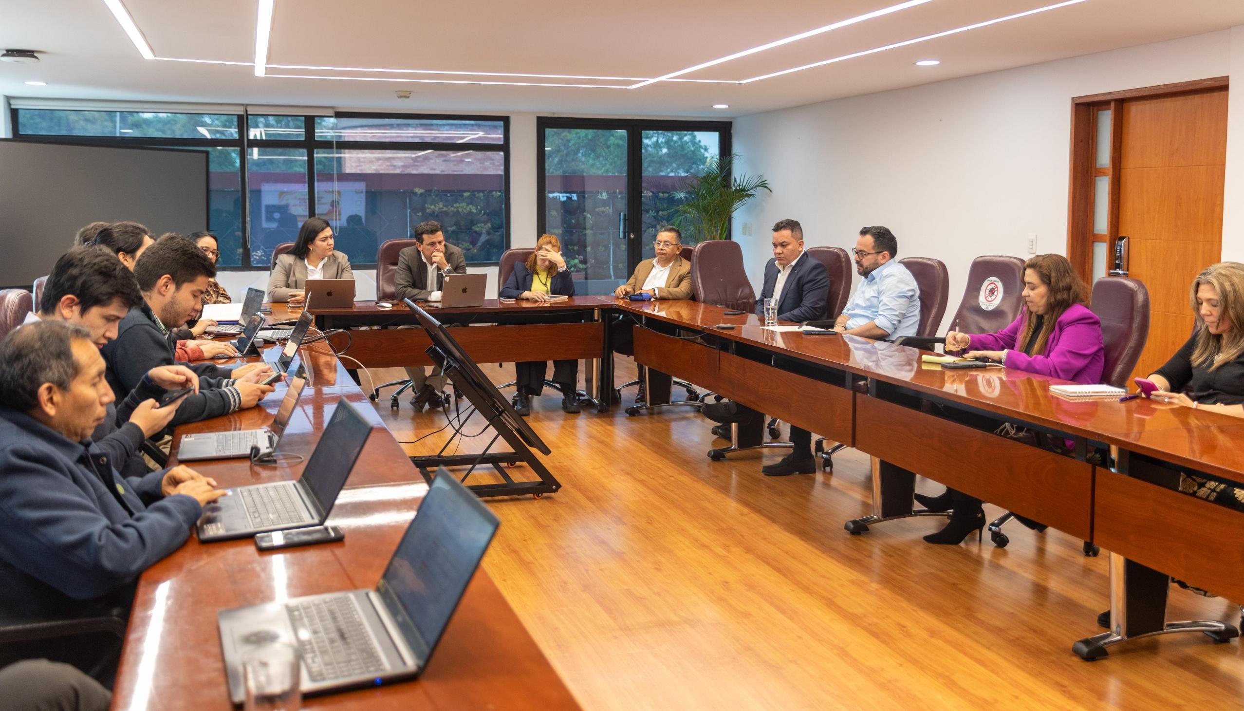 Reunión entre el Gobierno nacional y Greenwood Energy.