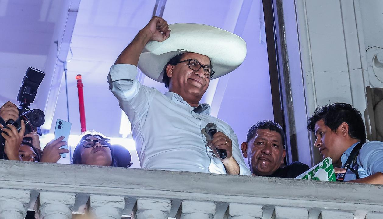 El candidato Roberto Sánchez.
