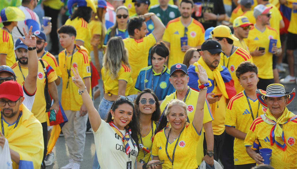 Los aficionados colombianos han acudido masivamente a los partidos de su Selección.
