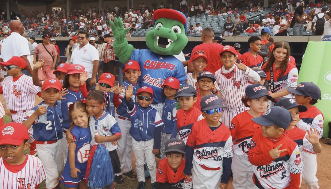 El Summer Camp Caimanes 2026 está dirigido a niños entre los 5 y 13 años.
