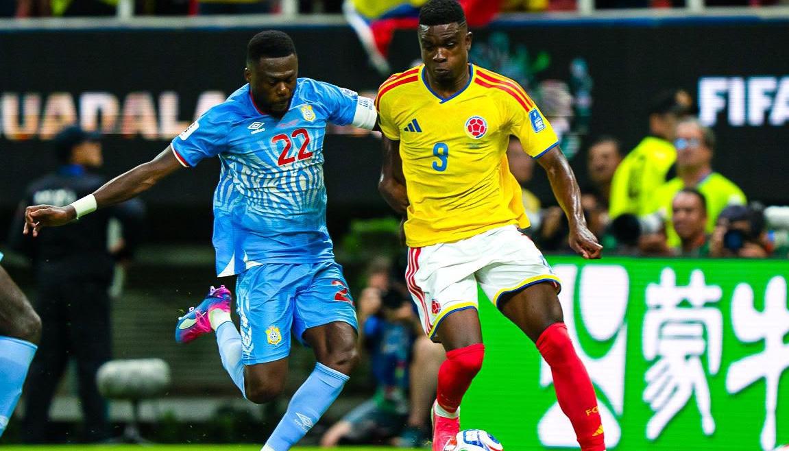 Jhon Córdoba ingresó en el segundo tiempo del partido contra Congo.