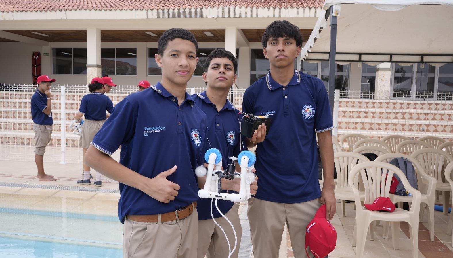 Estudiantes de la IED Evelyn Abuchaibe de Daes. 