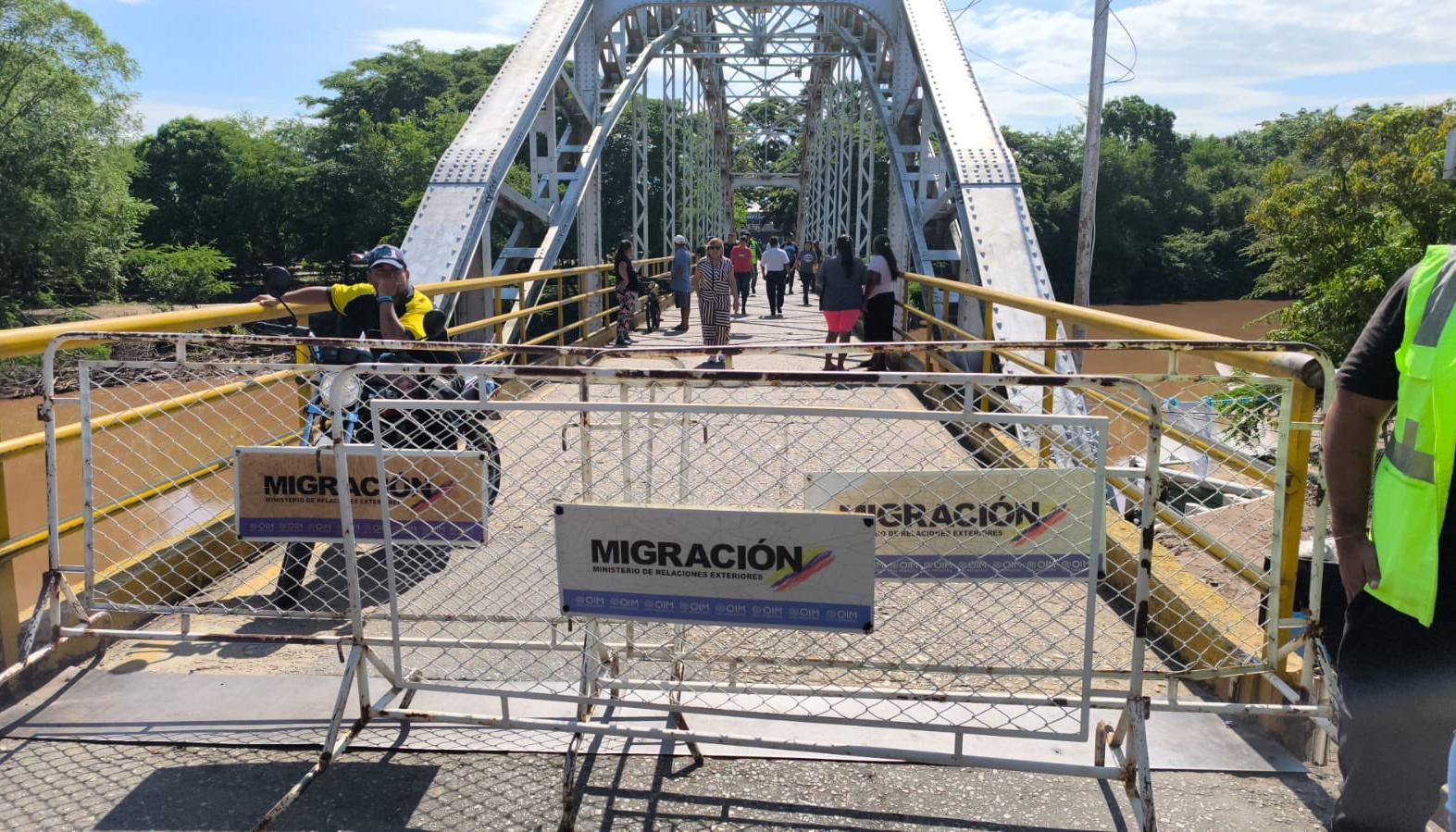 Cierre de las fronteras de Colombia con Venezuela.