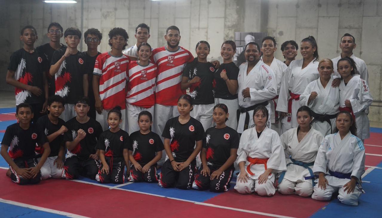Delegación de karate del Atlántico. 