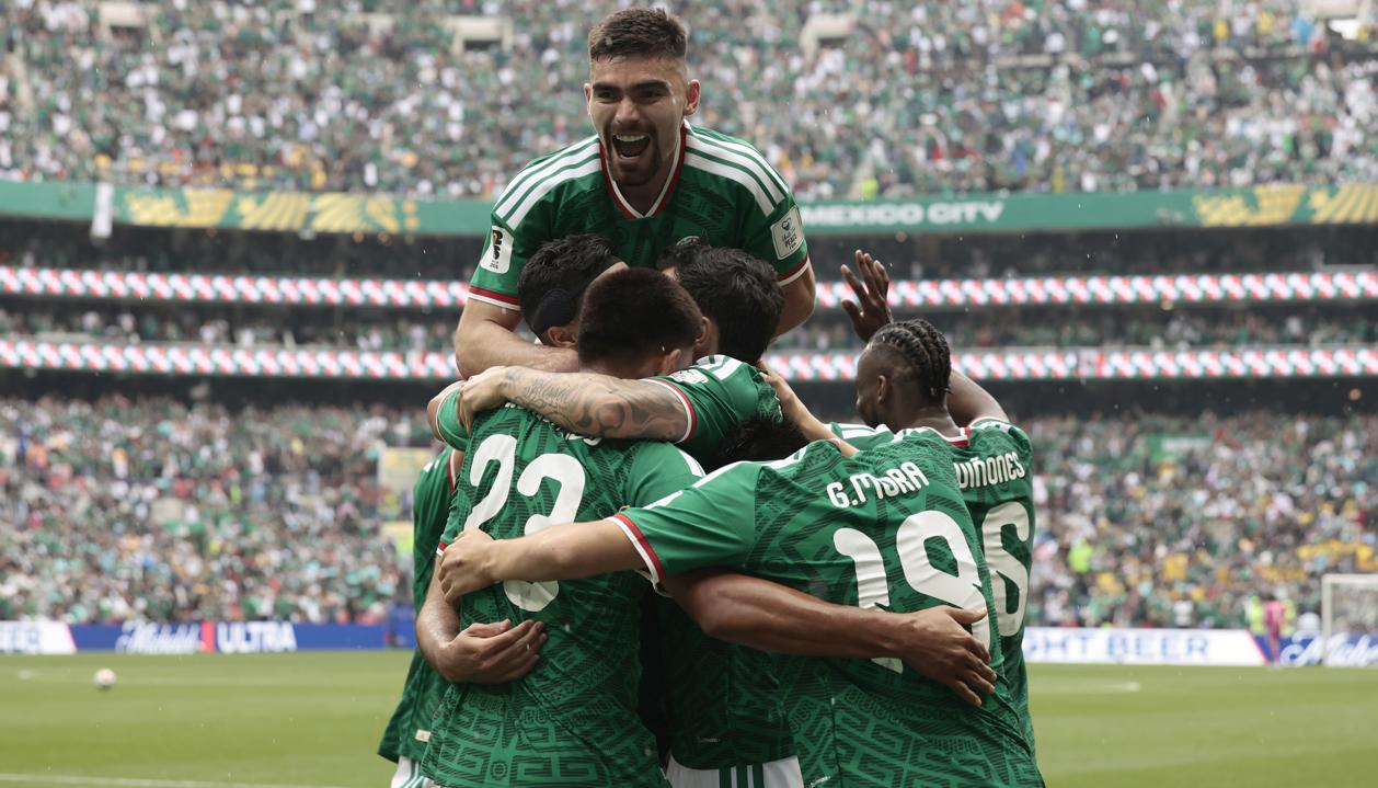 México viene de derrotar 2-0 a Sudáfrica en el partido inaugural. 