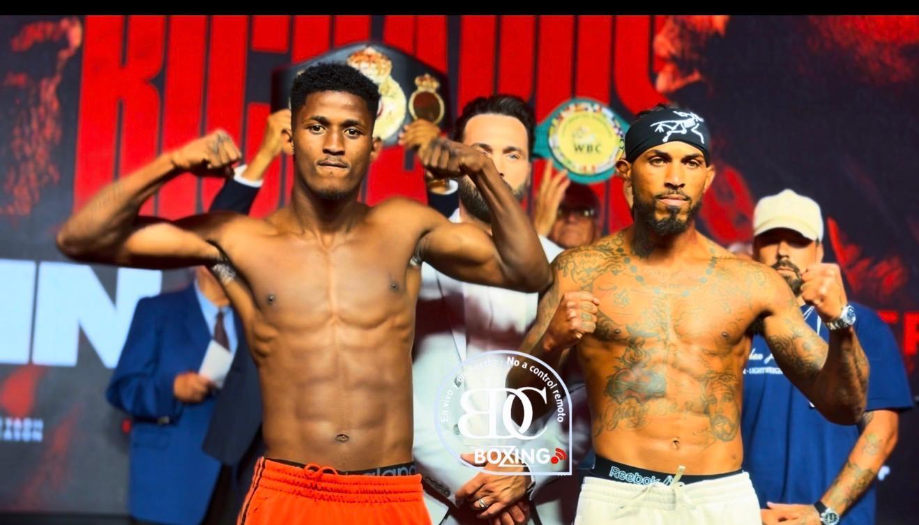El colombiano Jhon Orobio (izquierda) y su rival estadounidense Jonathan Montrel. 