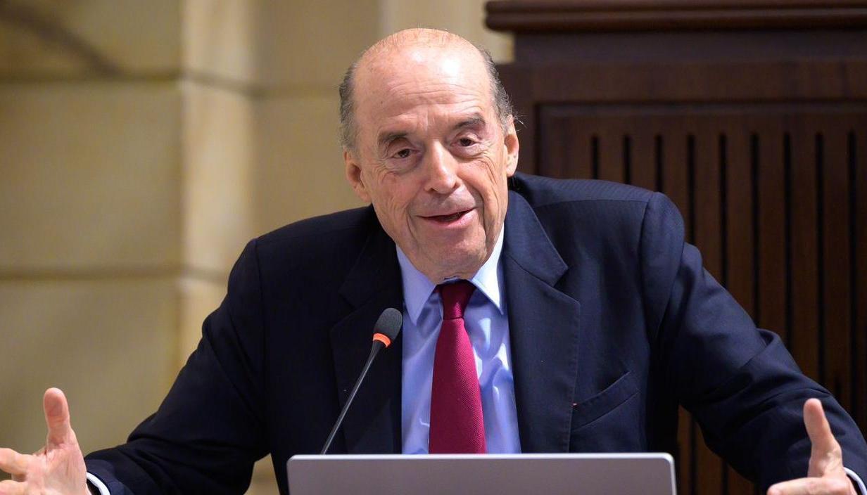 El  excanciller Álvaro Leyva.