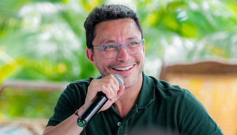 Carlos Caicedo Omar