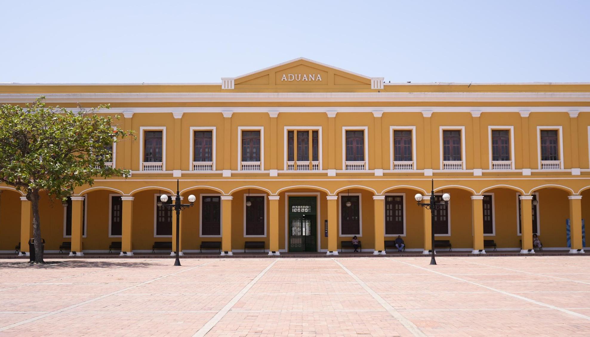 Edificio de la Aduana.