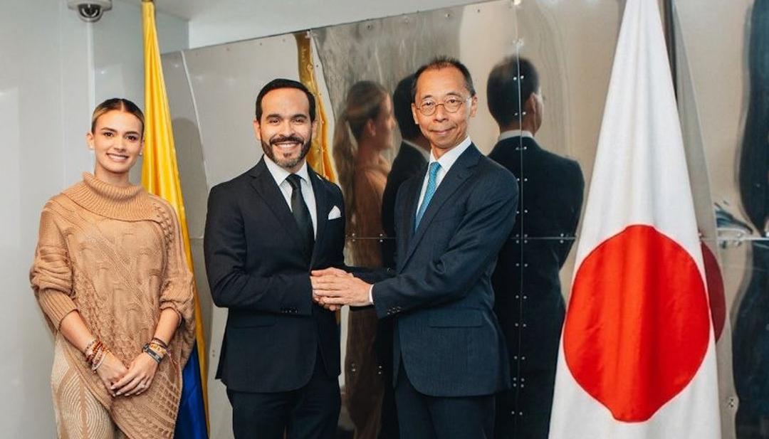 El Presidente electo, Abelardo de La Espriella con el embajador de Japón en Colombia, Shimizu Toru