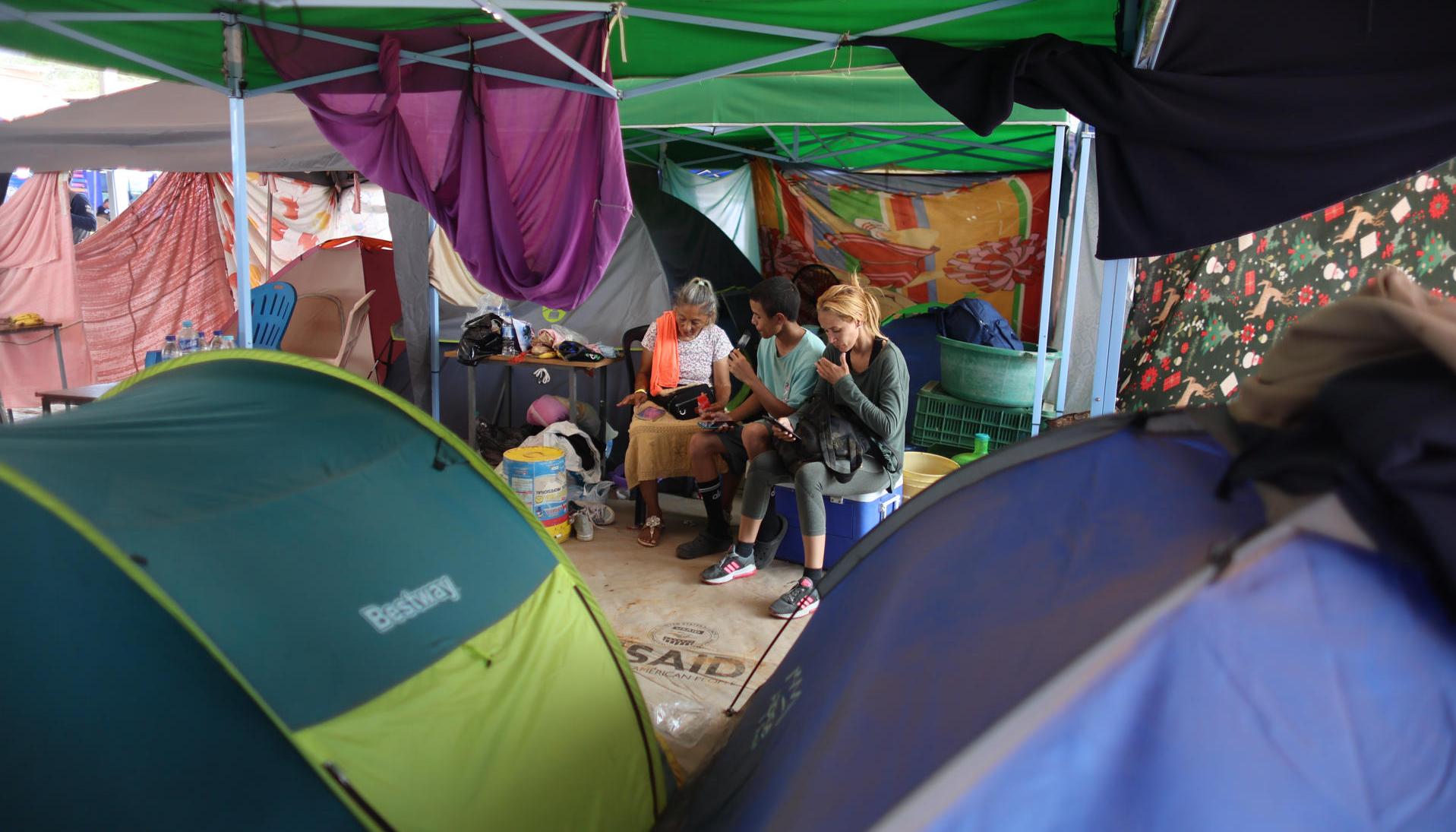 Según la ONU los terremotos dejaron sin casa a casi 18 mil personas. 